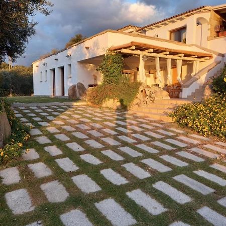Li Petri Manni Bed & Breakfast Olbia Bagian luar foto