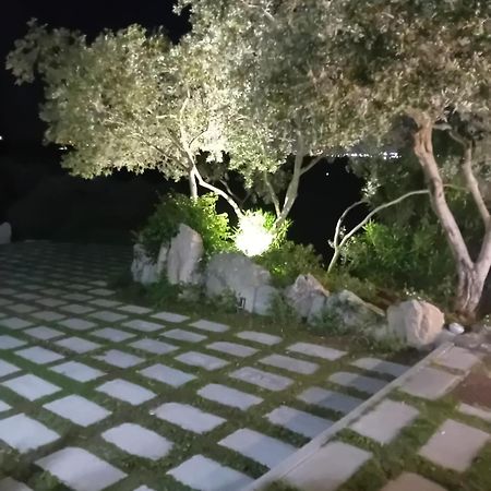 Li Petri Manni Bed & Breakfast Olbia Bagian luar foto