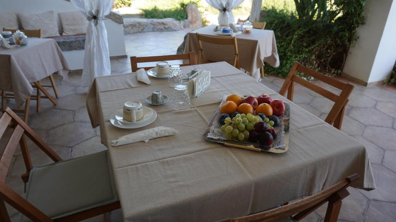 Li Petri Manni Bed & Breakfast Olbia Bagian luar foto